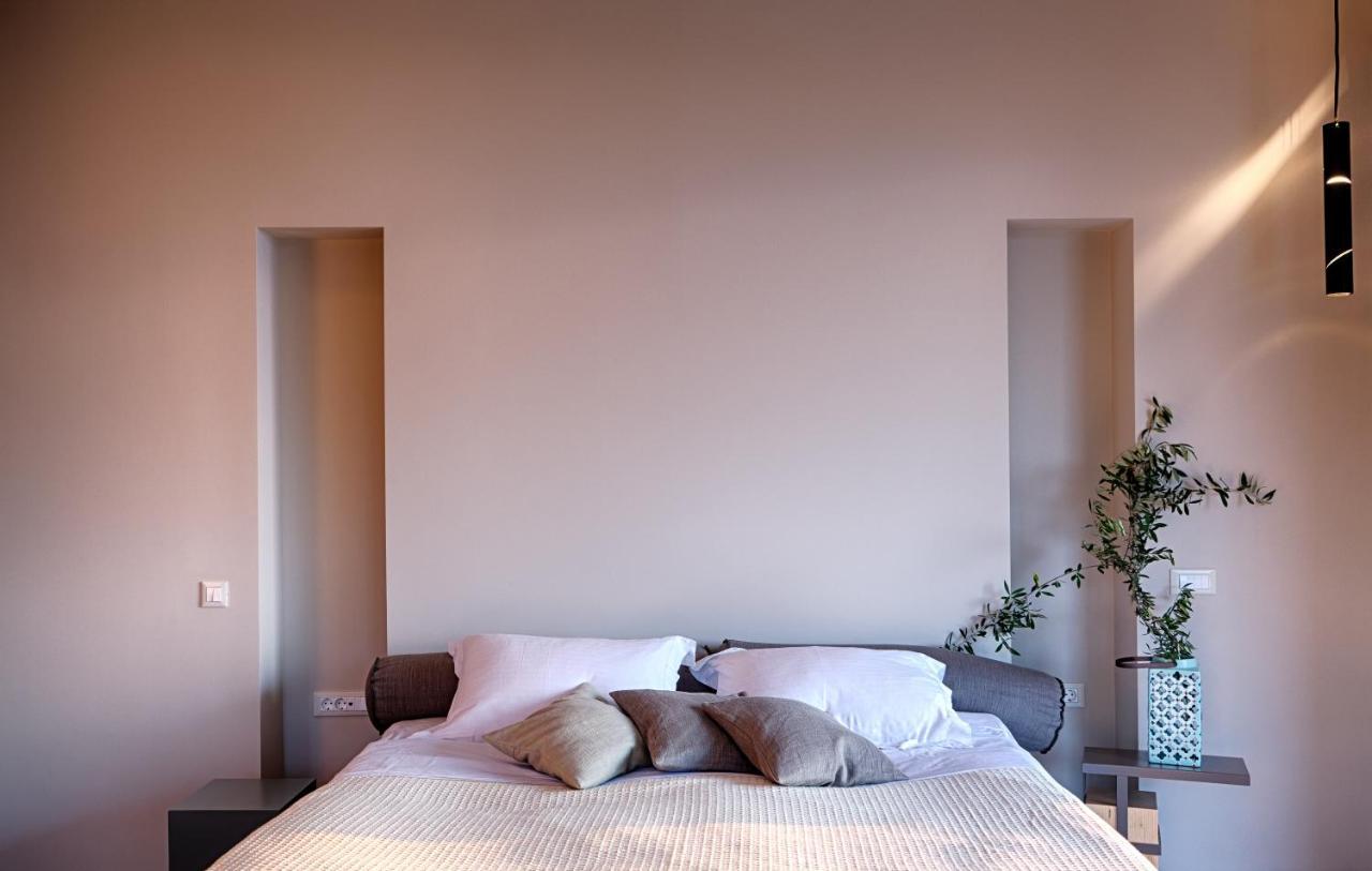 Euphoria Suites Avía Zewnętrze zdjęcie